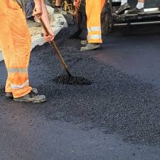 Best Driveway Crack Filling  in Hillsborough, NC